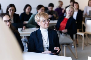 KTU MVG centro vadovė doc. dr. Jurgita Stravinskienė dalyvauja renginyje, kuriame aptariamos šiuolaikinio mokymosi visą gyvenimą kryptys.